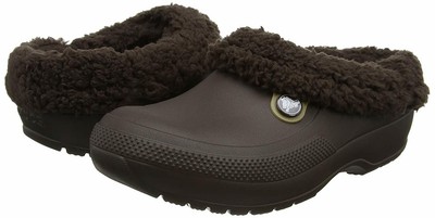 crocs blitzen polar fleece clog